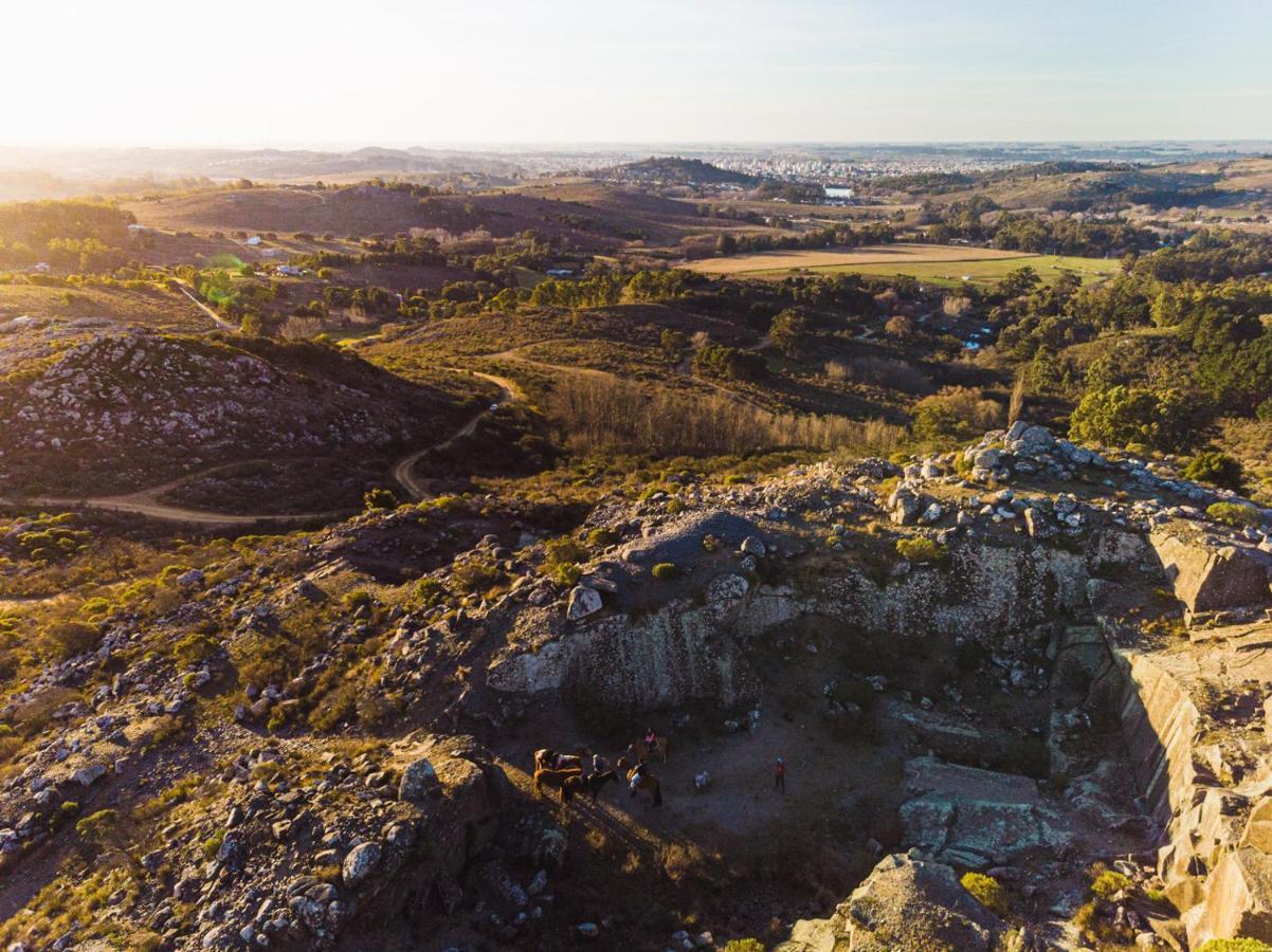 Hotel Ro Che Hil Tandil Bagian luar foto